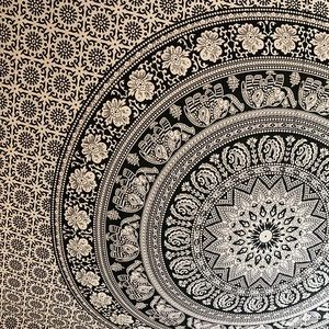Twin sized wall tapestry